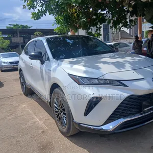 Toyota Venza 2023 White
