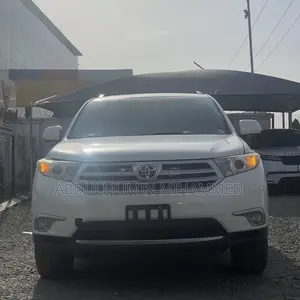 Toyota Highlander 2012 White