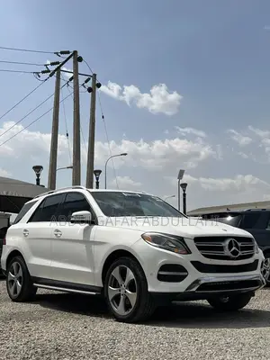 Mercedes-Benz GLE-Class 2016 White