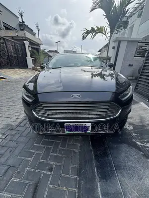 Ford Fusion SE 4dr Sedan (2.5L 4cyl 6A) 2014 Black