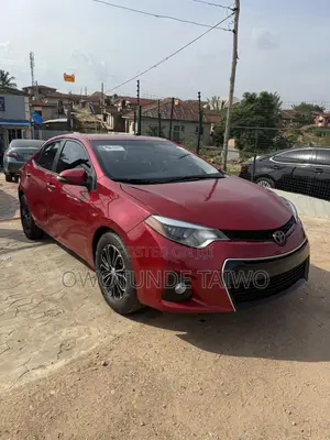 Toyota Corolla 2015 Red