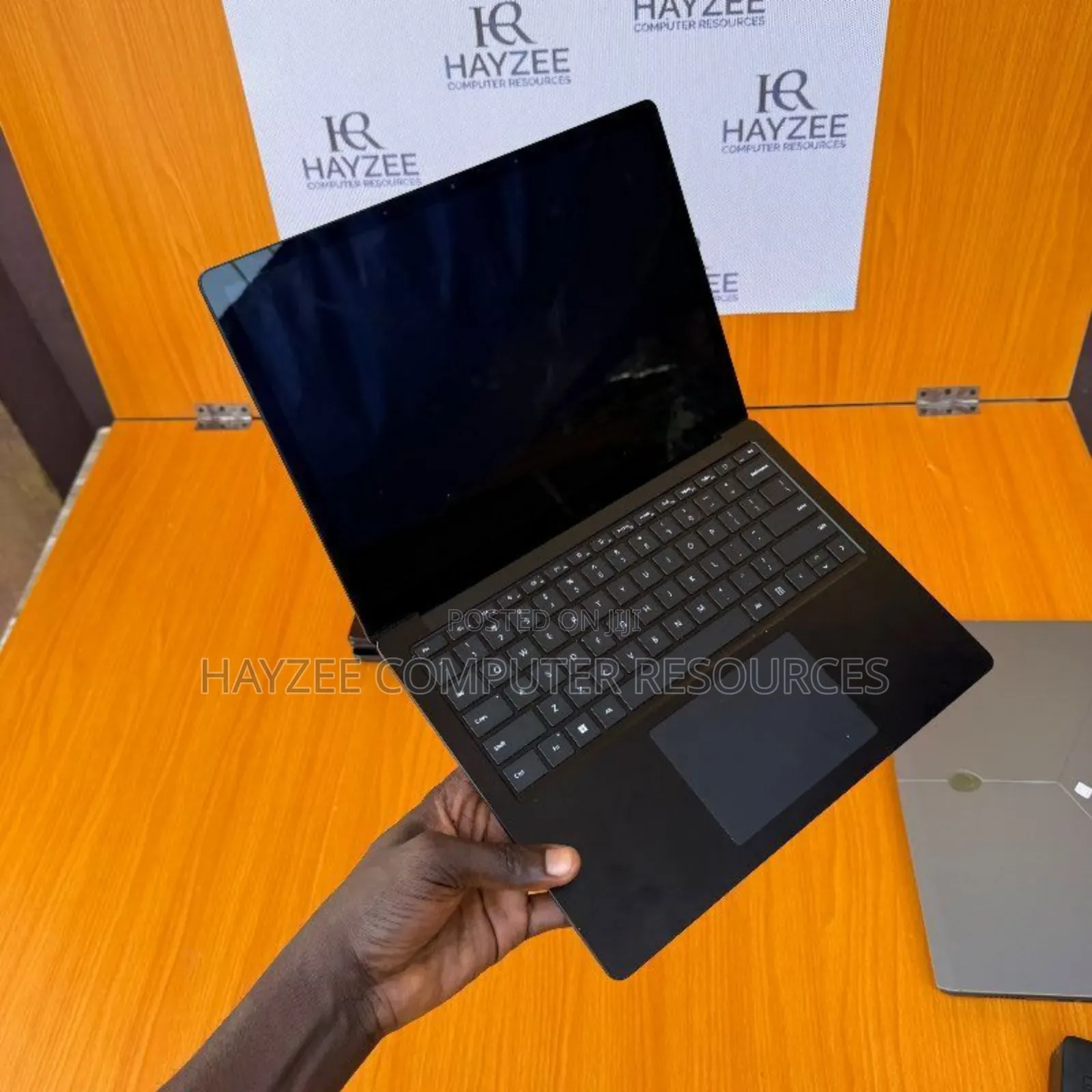 Laptop Microsoft Surface Laptop 5 16GB Intel Core i7 SSD 512GB