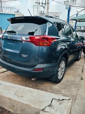 Toyota RAV4 Limited AWD (2.5L 4cyl 6A) 2013 Black