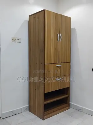 3x7ft Wardrobe