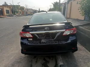Toyota Corolla 2011 Blue