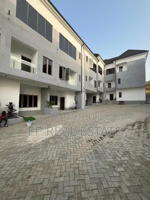 4bdrm Duplex in Guzape District for rent