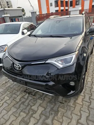 Toyota RAV4 Limited AWD (2.5L 4cyl 6A) 2017 Black