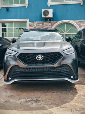 Toyota Highlander XSE 2022 Gray