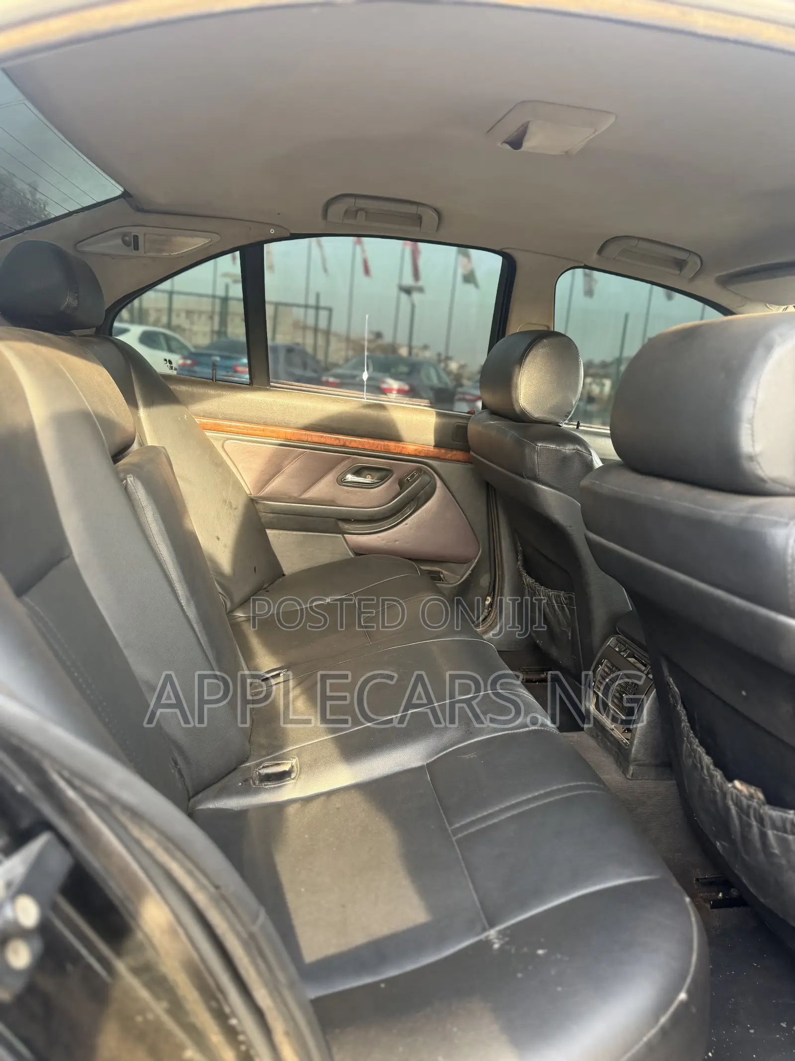 BMW 528i 2003 Black