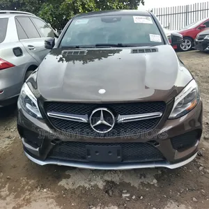 Mercedes-Benz GLE-Class 2016 Burgundy
