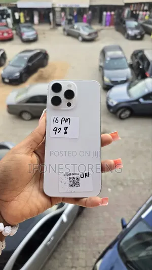 Apple iPhone 16 Pro Max 256 GB White