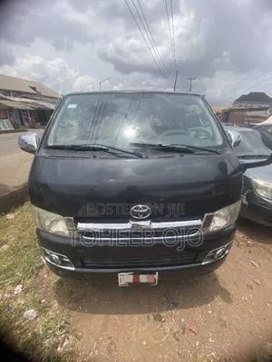 Toyota HiAce 2023 Grey