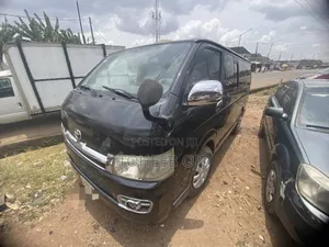 Toyota HiAce 2023 Grey