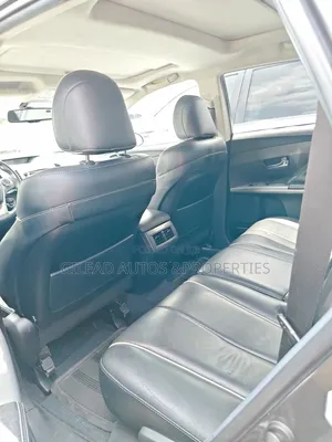 Toyota Venza XLE 4dr Wagon (3.5L 6cyl 6A) 2015 Gray