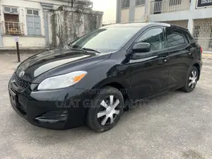 Toyota Matrix XRS Hatchback FWD (2.4L 4cyl 5A) 2009 Black