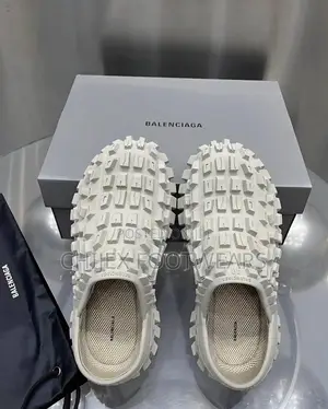 Balenciaga Bouncer Clogs