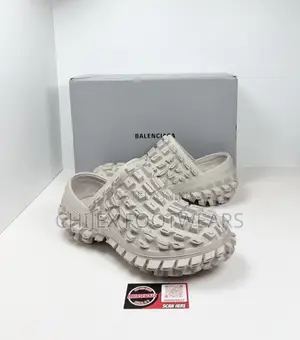 Balenciaga Bouncer Clogs