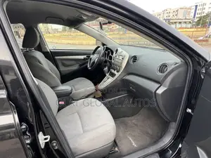 Toyota Matrix XRS Hatchback FWD (2.4L 4cyl 5A) 2009 Black