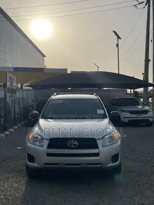 Toyota RAV4 Limited AWD (2.5L 4cyl 6A) 2013 Silver