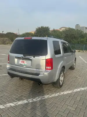 Honda Pilot EX-L 4dr SUV 4WD (3.5L 6cyl 5A) 2011 Silver