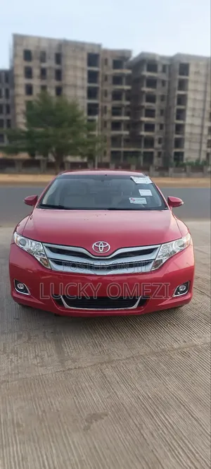 Toyota Venza LE 2014 Red
