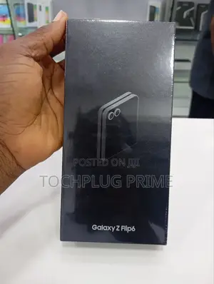 New Samsung Galaxy Z Flip6 256 GB Black