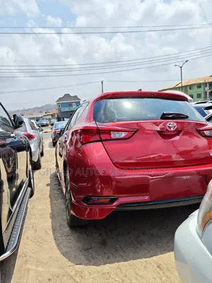 Scion iM Base 2016 Red