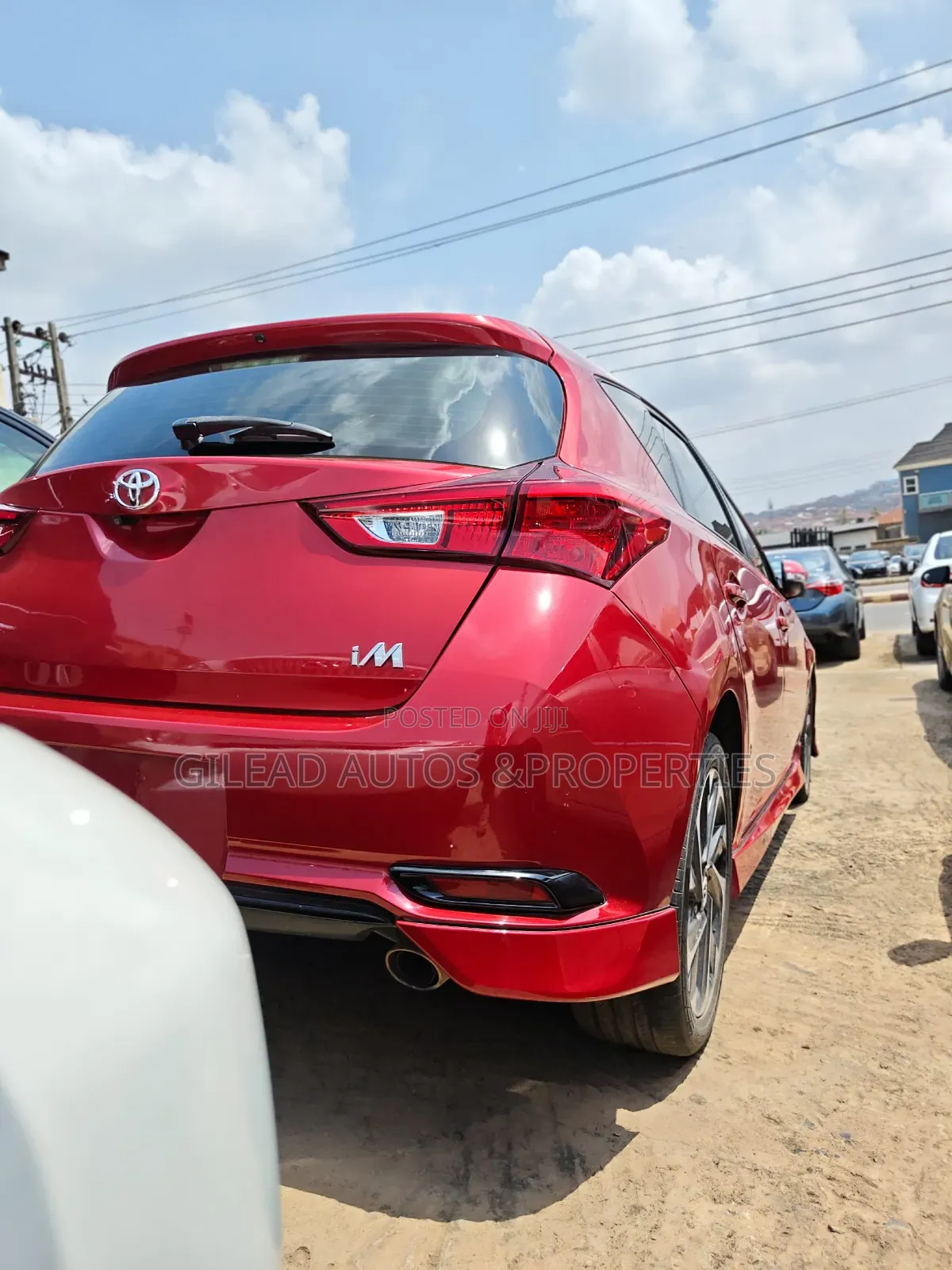 Scion iM Base 2016 Red