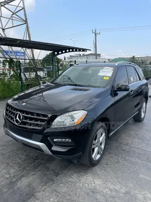 Mercedes-Benz M Class ML350 4MATIC 4dr SUV AWD (3.5L 6cyl 7A) 2015