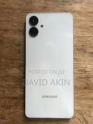 Samsung Galaxy A06 128 GB White