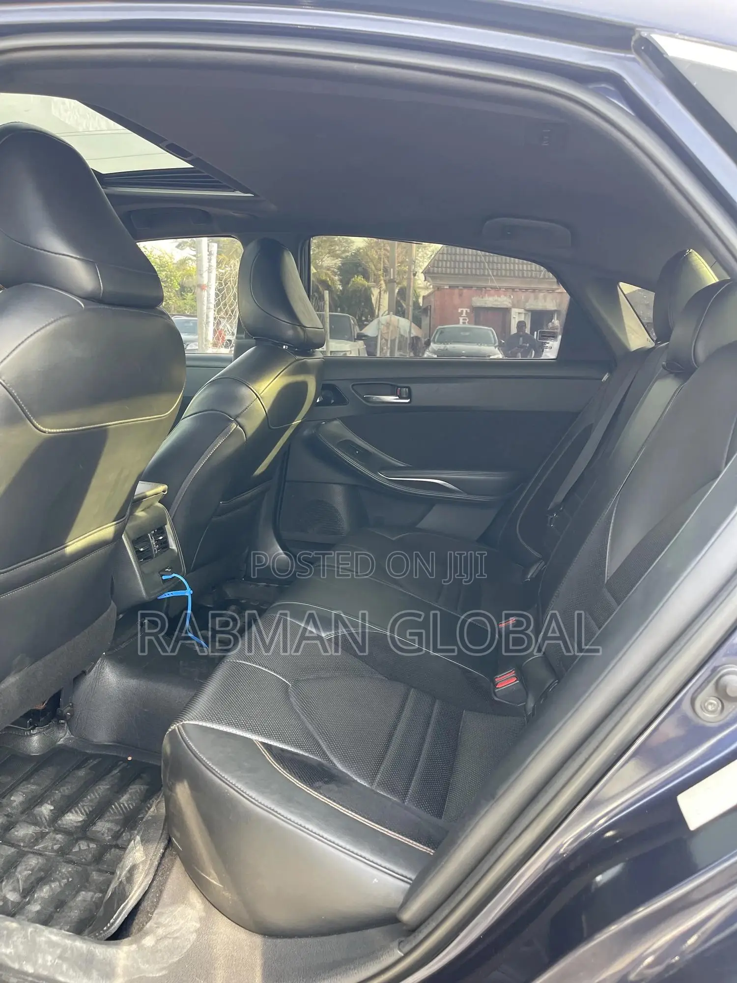 Toyota Avalon 2018 Blue