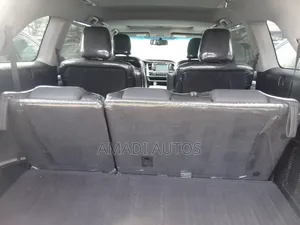 Toyota Highlander XLE 4dr SUV AWD (3.5L 6cyl 6A) 2014 Red
