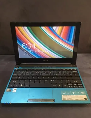 Laptop Acer Aspire 1 2GB Intel Atom HDD 128GB