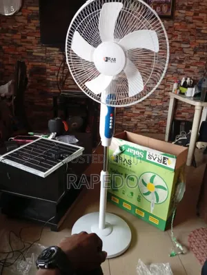 Tras Times Solar Fan With Bulbs And Panel