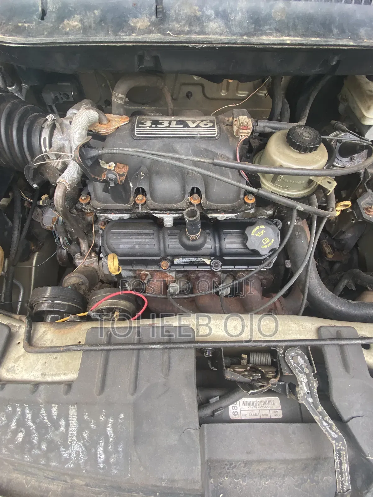 Dodge B2000 2005 Brown