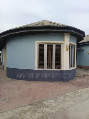 Furnished 4bdrm Bungalow in Hiitop Estate, Igbogbo for rent