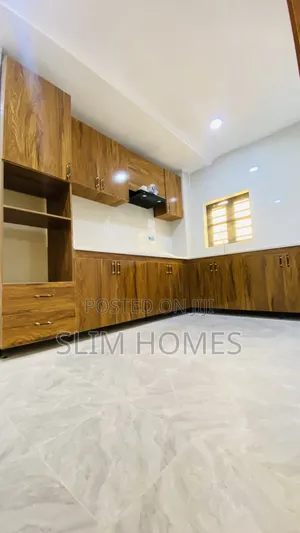 3bdrm Apartment in Ikota Gra, Lekki Phase 2 for rent