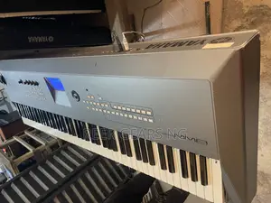 Yamaha Mm8 Digital Piano and Keyboard