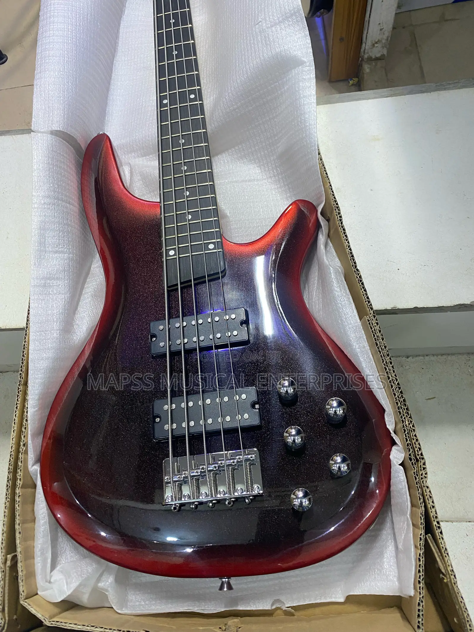 Ibanez Sr305 5-String Electric Bass Guitar