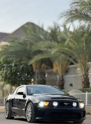 Ford Mustang GT 2011 Black
