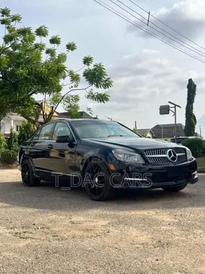 Mercedes-Benz C300 Sport 4Matic Sedan AWD (3.0L 6cyl 7A) 2011 Black