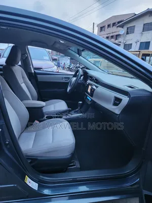 Toyota Corolla 2016 Blue