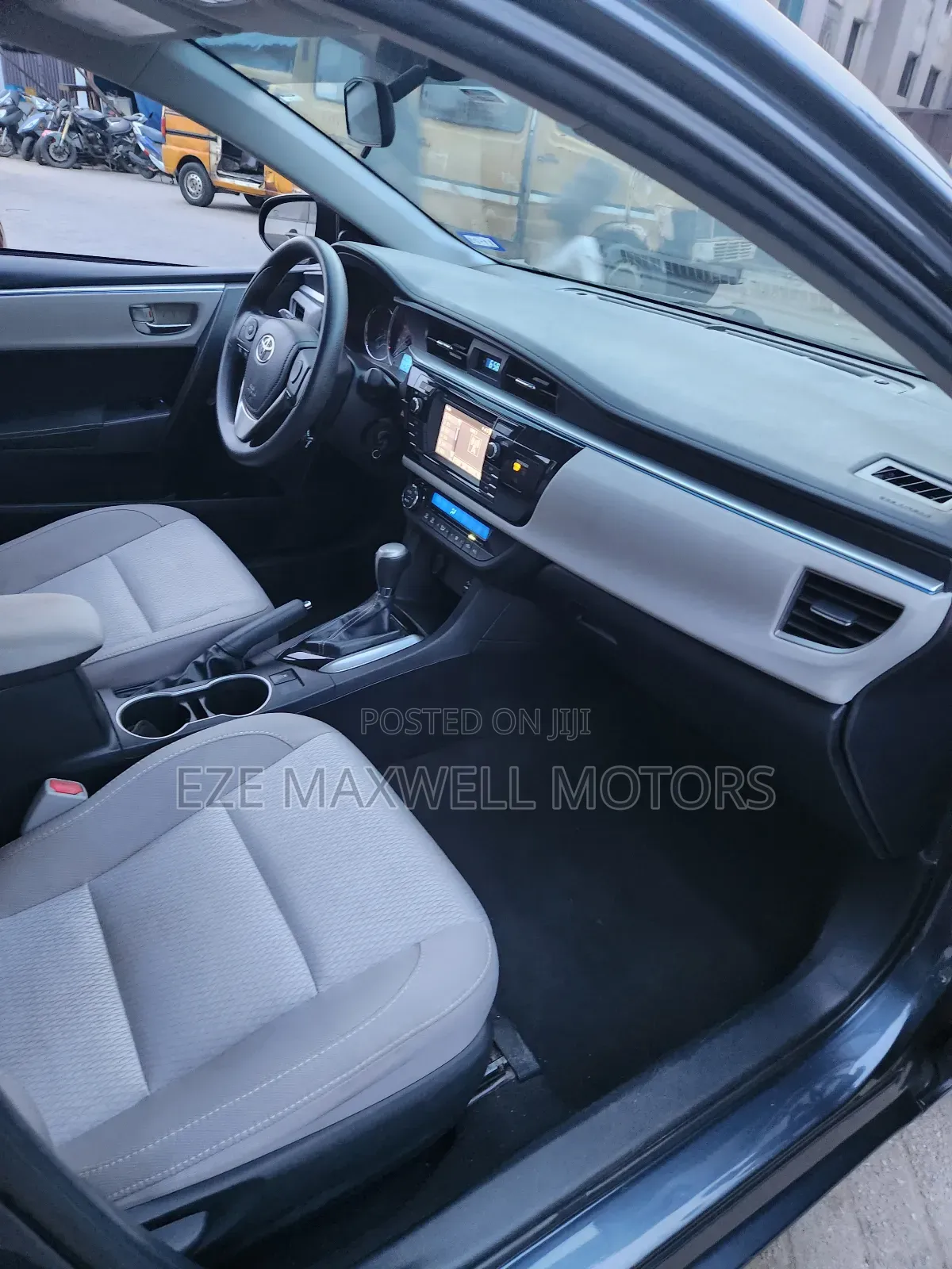 Toyota Corolla 2016 Blue