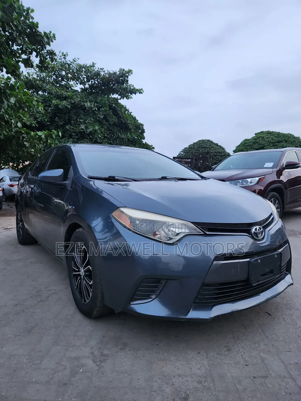 Toyota Corolla 2016 Blue