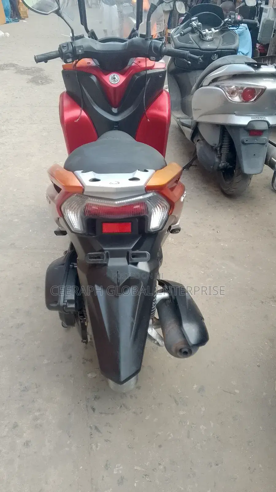 Yamaha 2015 Orange