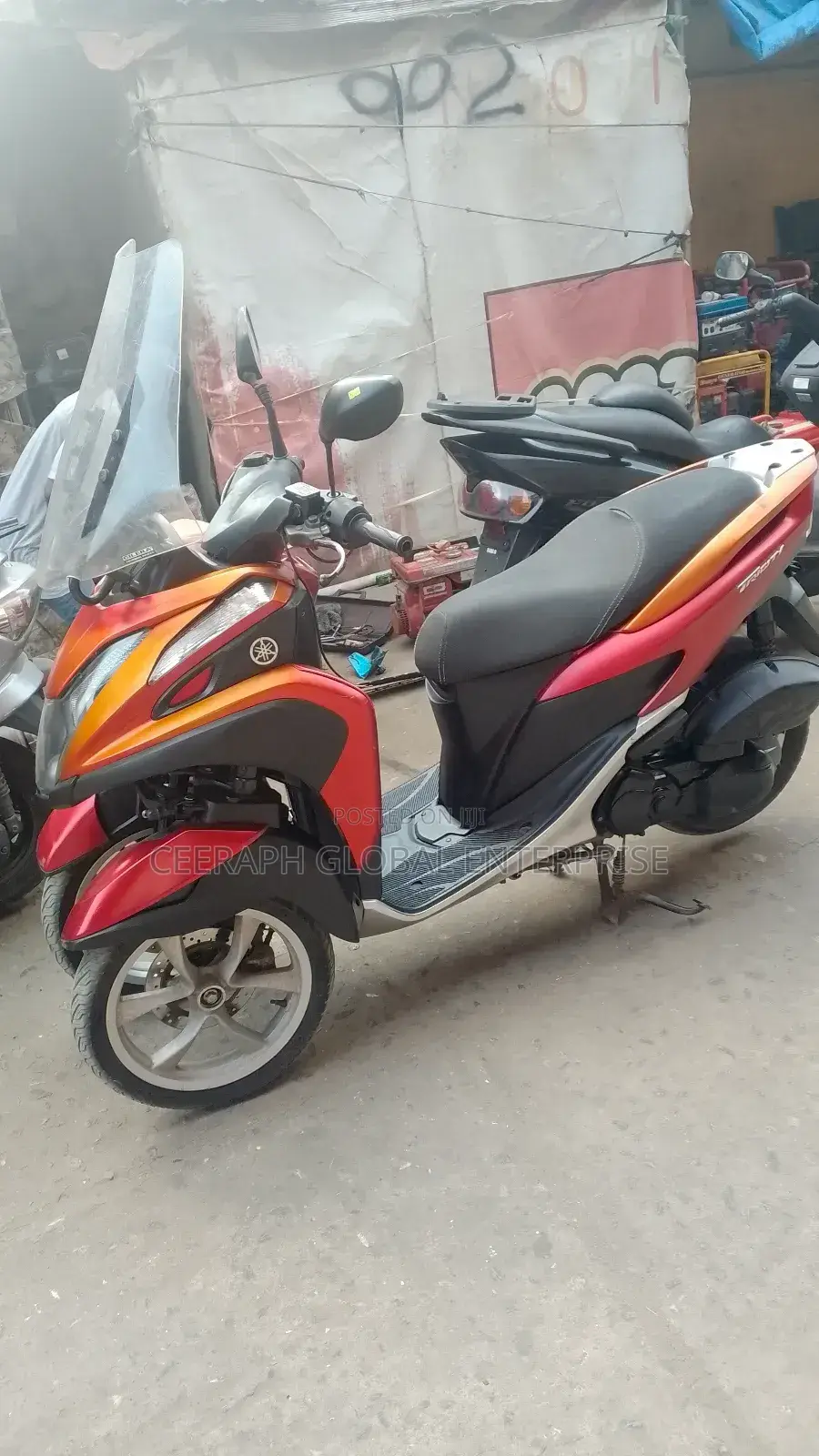 Yamaha 2015 Orange