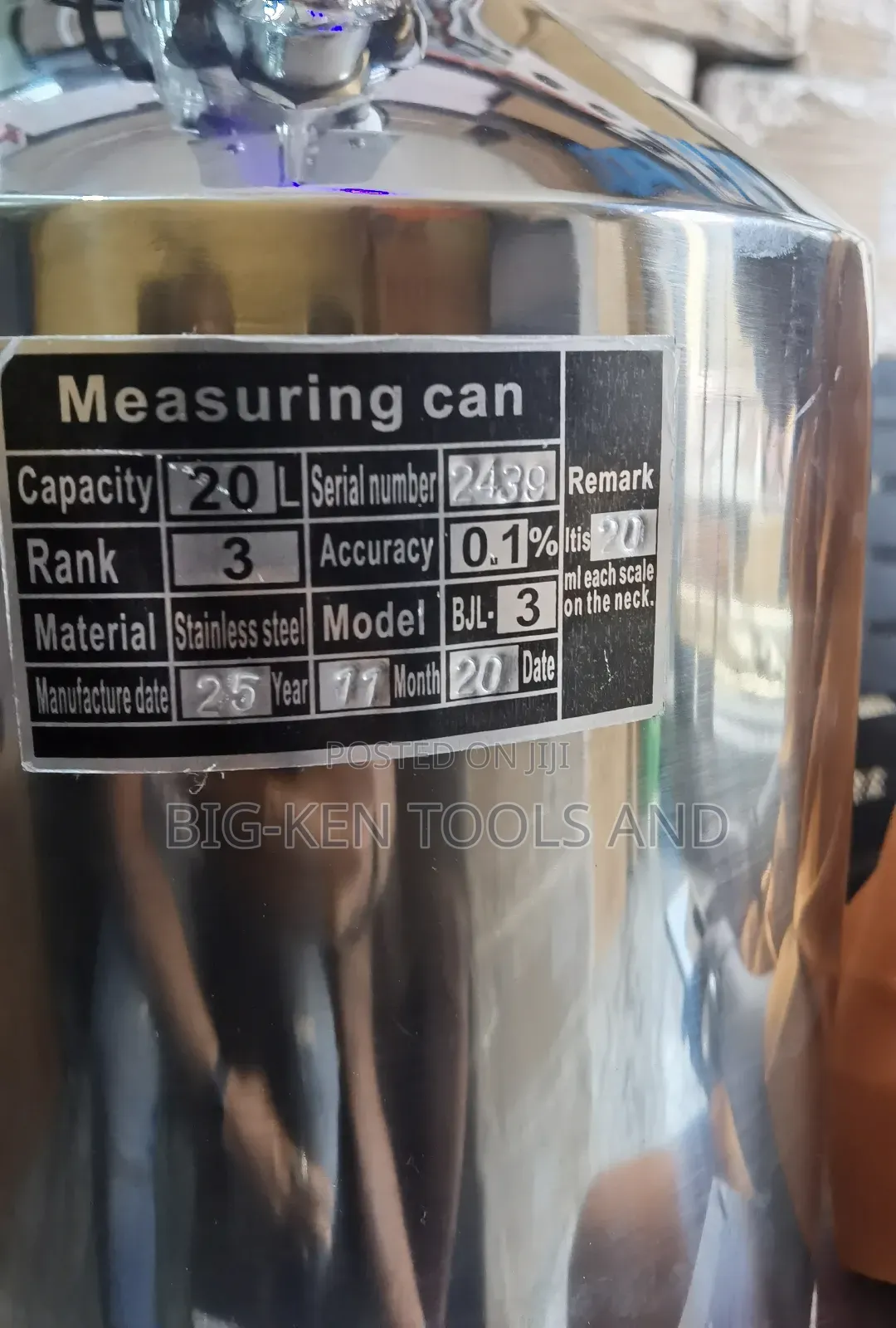 Stainless Measuring Bucket
