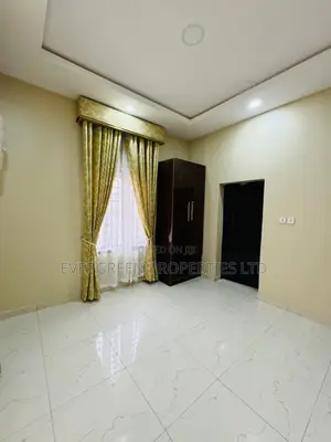 Furnished 4bdrm Duplex in Basorun for rent