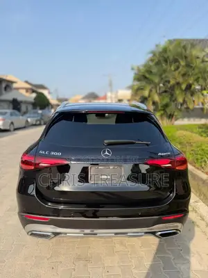 Mercedes-Benz GLC-Class GLC 300 4MATIC AWD 2024 Black