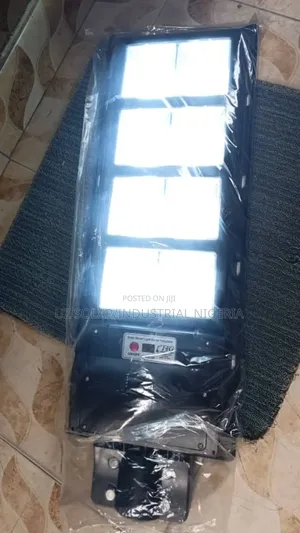 800w FFG Solar Street Light